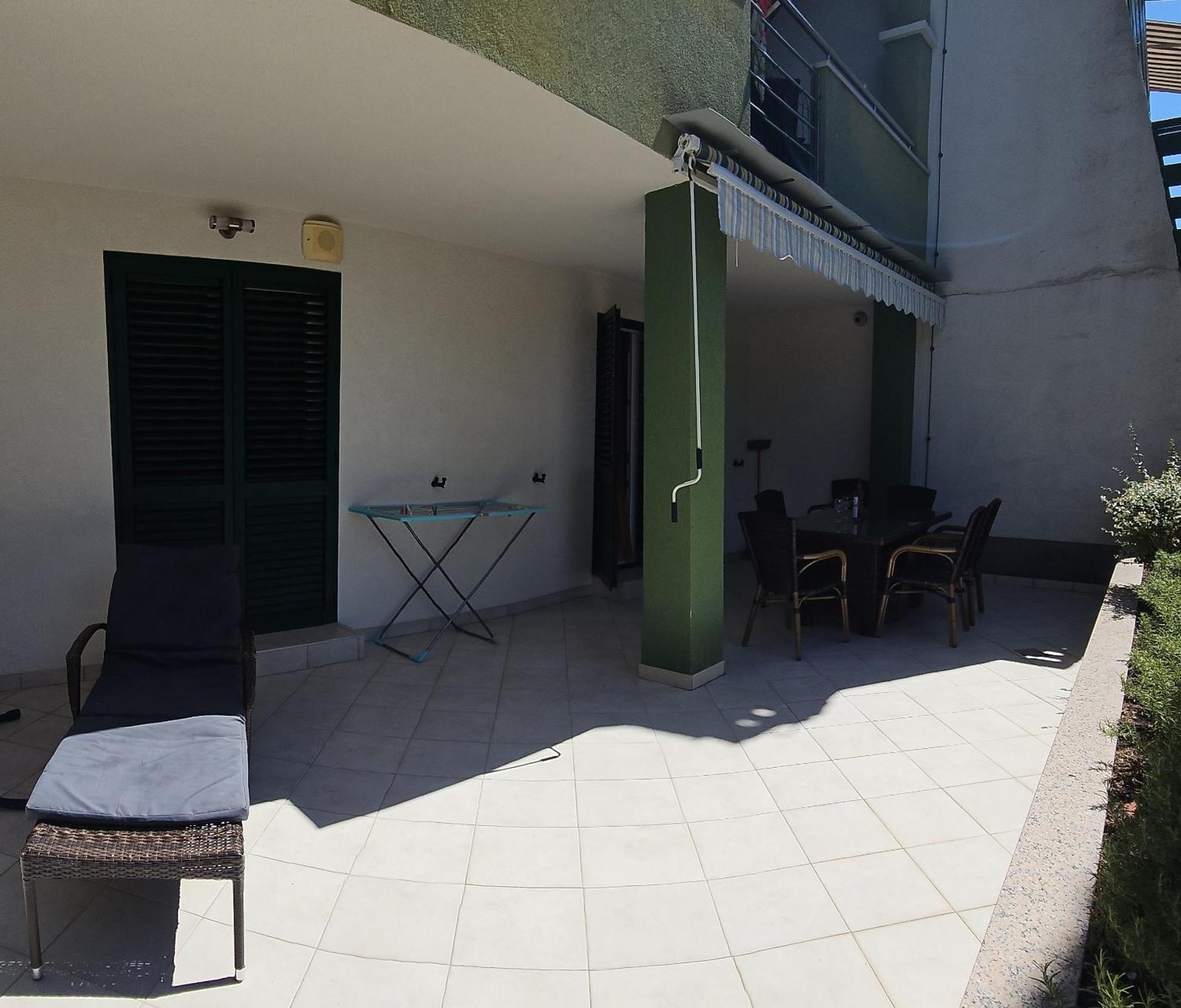 Smirna Apartment