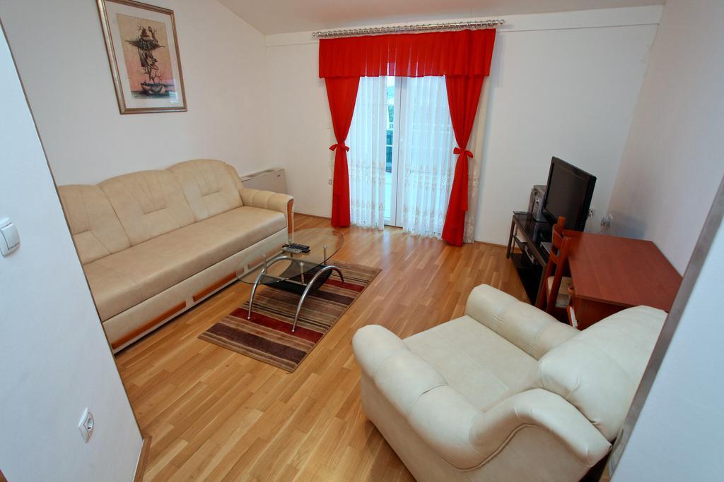 Smirna Apartment Sveti Filip i Jakov