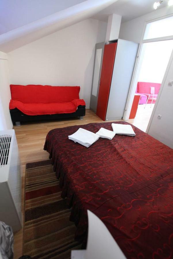 Apartment Smirna
